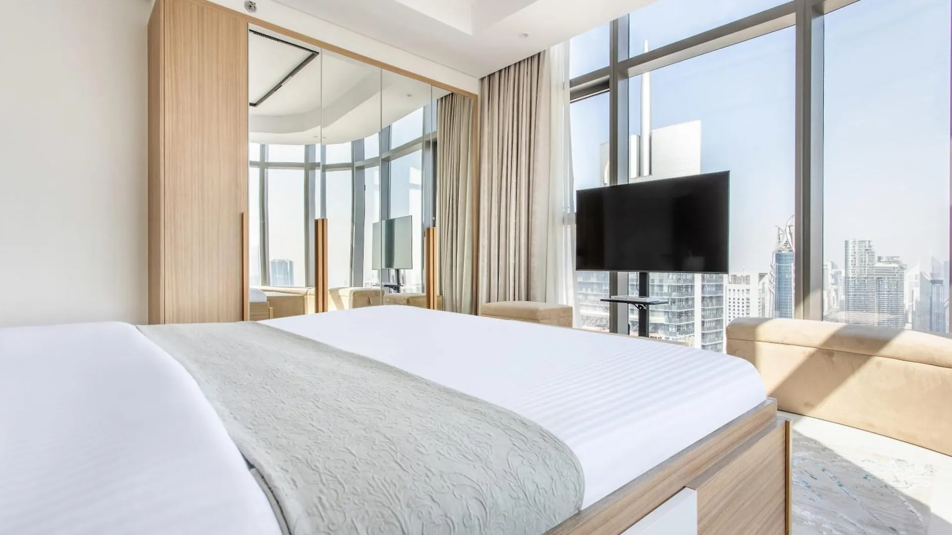 Apartment Frank Porter - Paramount Dubai
