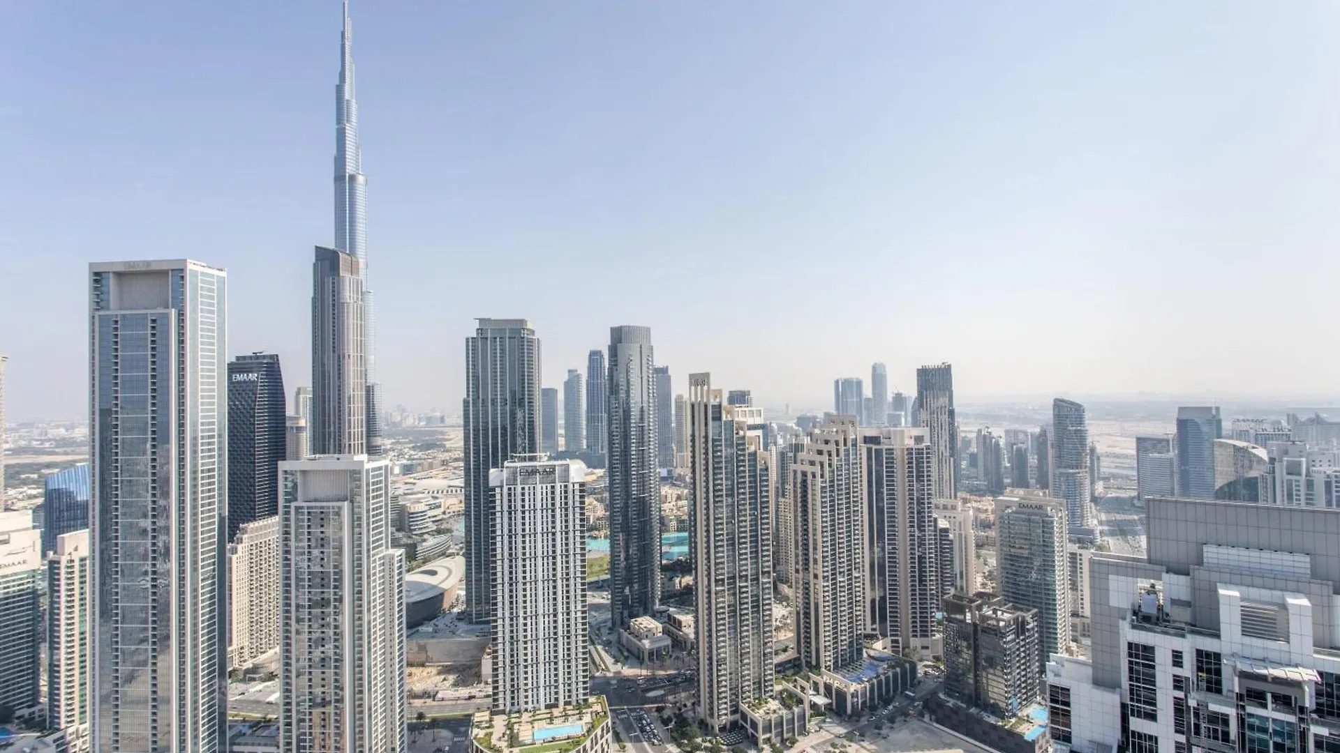 Frank Porter - Paramount Dubai United Arab Emirates